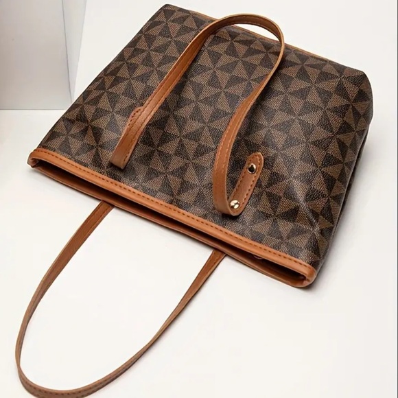 NEW| Women's Geometric Print Trendy Shoulder Bag - Picture 4 of 9